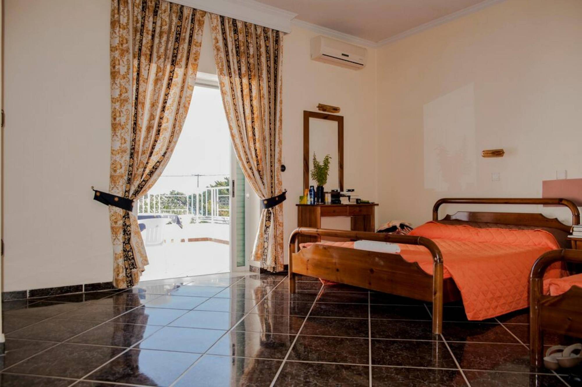 Eleni Hotel Kéfalos Extérieur photo